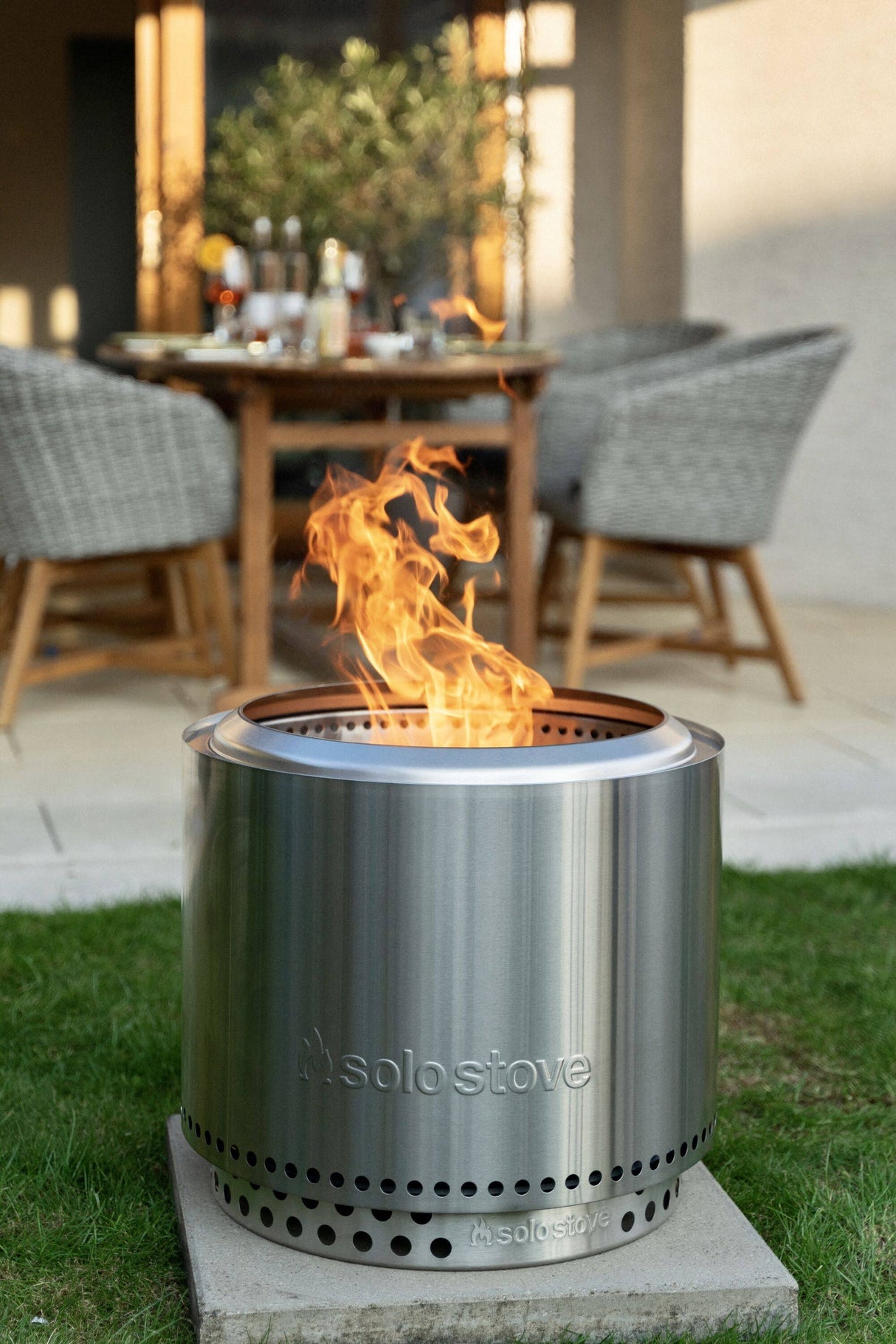 Solo Stove Bonfire 2.0 Fire Pit