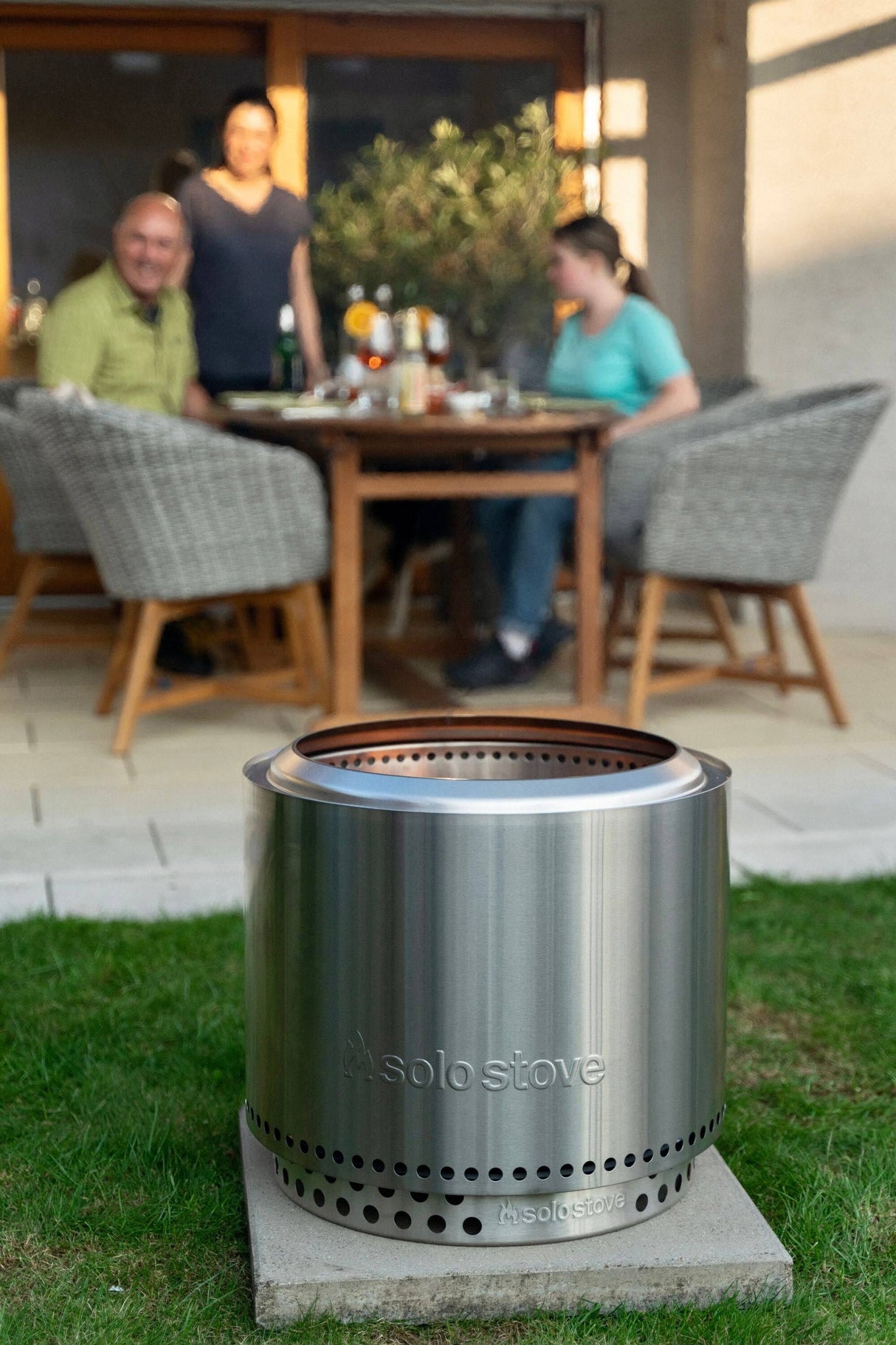 Solo Stove Bonfire 2.0 Fire Pit