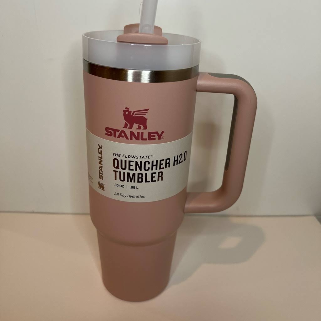Stanley 30 oz. Quencher H2.0 FlowState Tumbler, Pink Dusk